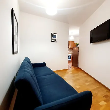 Apartment Apartament Przy Plazy - Okrzei 12